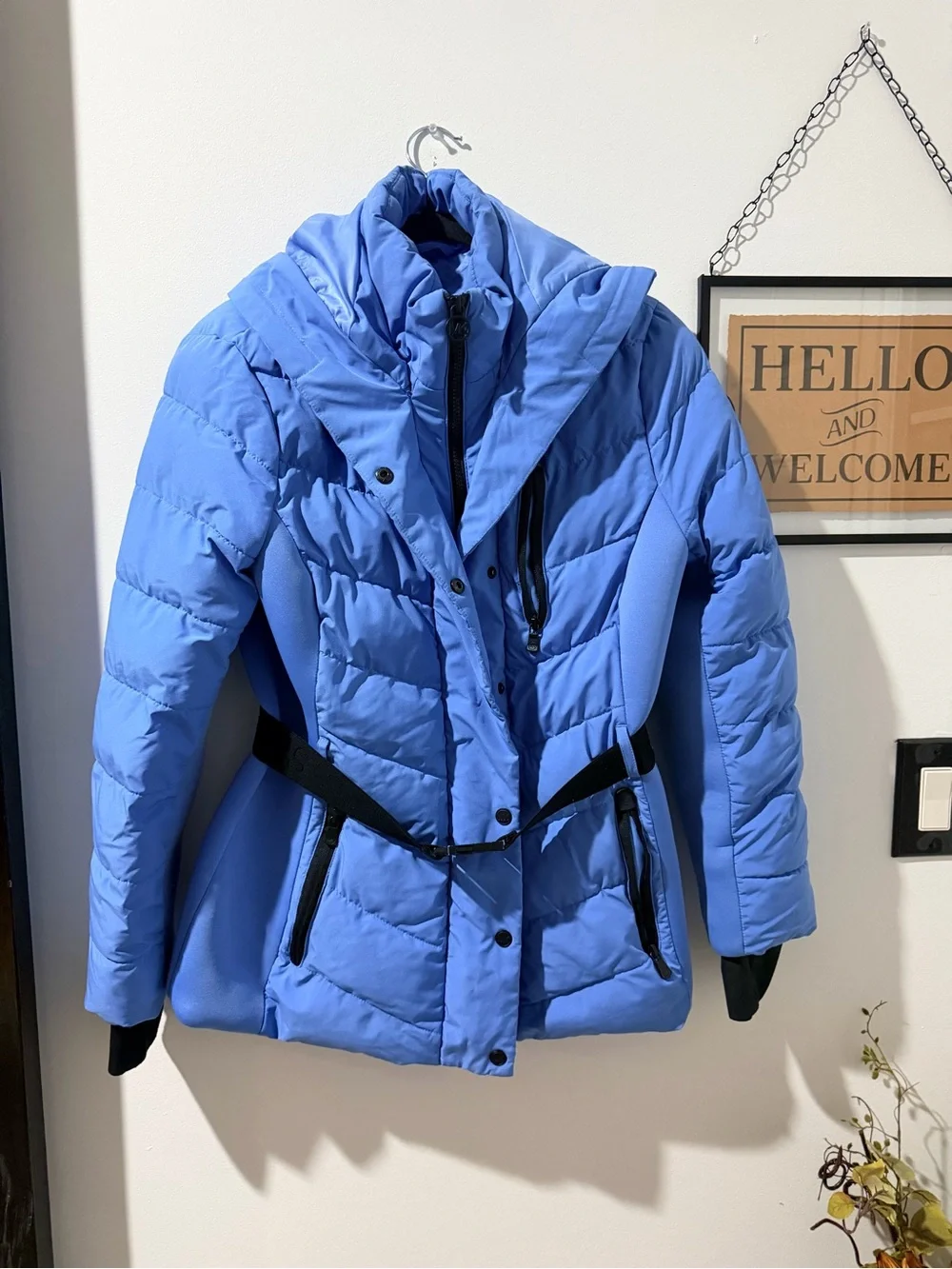 MK Women Blue Puffer Michael kors with Belt
